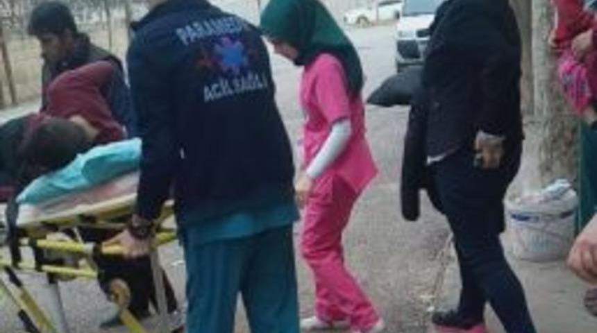 Balkondan D&uuml;şen Suriyeli Yaralandı