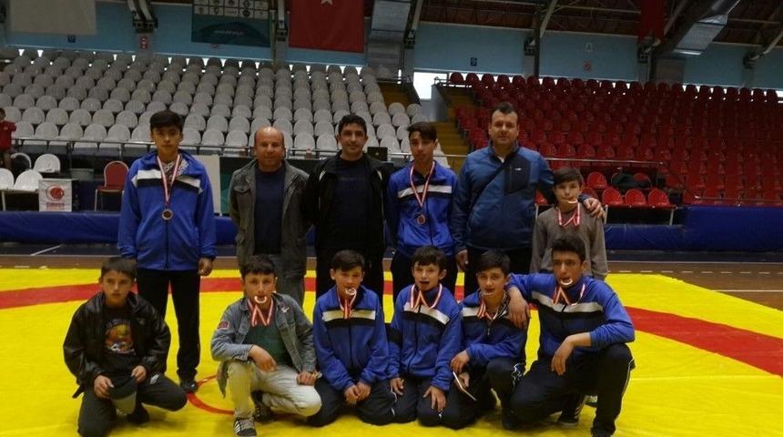 G&uuml;reşte Selendi R&uuml;zgarı