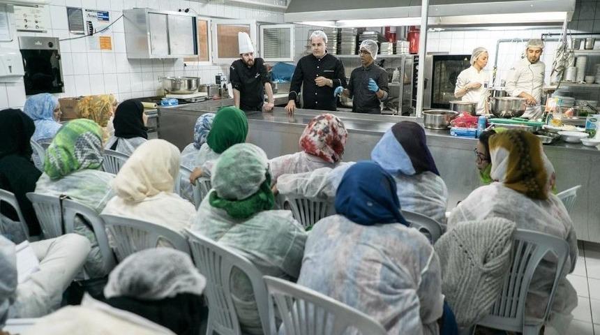 Tika, Afrika Birliği Zirvesi&rsquo;nde G&ouml;rev Alacak Personele Eğitim Veriyor