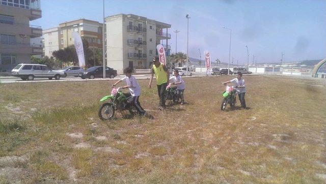 Umurbey Belediyesi’nden ’güvenli Motosiklet Eğitimi’ Projesi