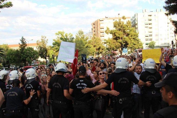 İstismar Ve Cinayetlere Karşı Yapılan Eylemde Gerginlik G1