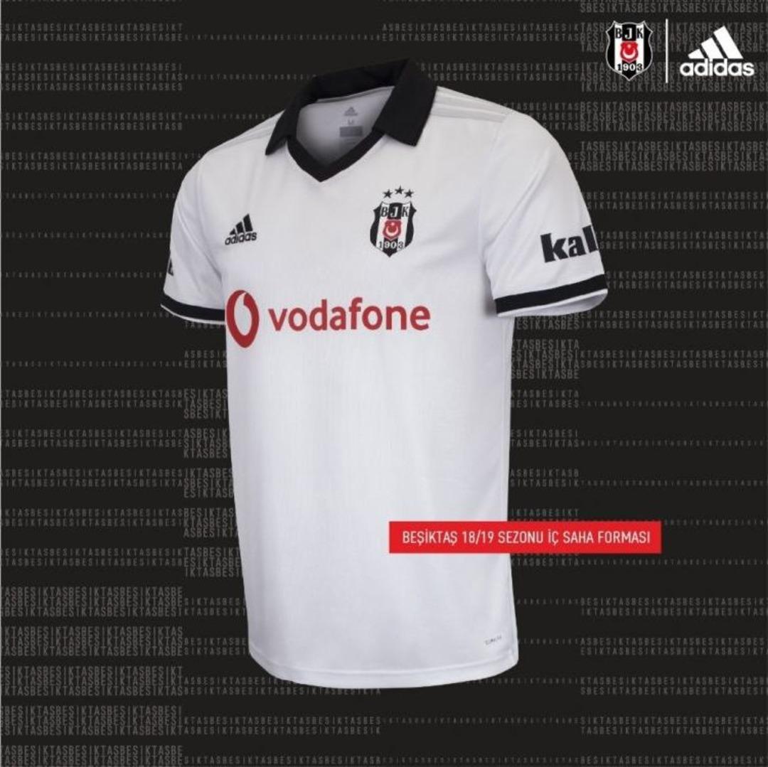 Beşiktaş&rsquo;ın Yeni Sezon Formaları Tanıtıldı