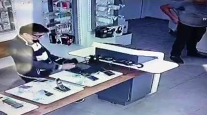 Tablet Hırsızı Tutuklandı