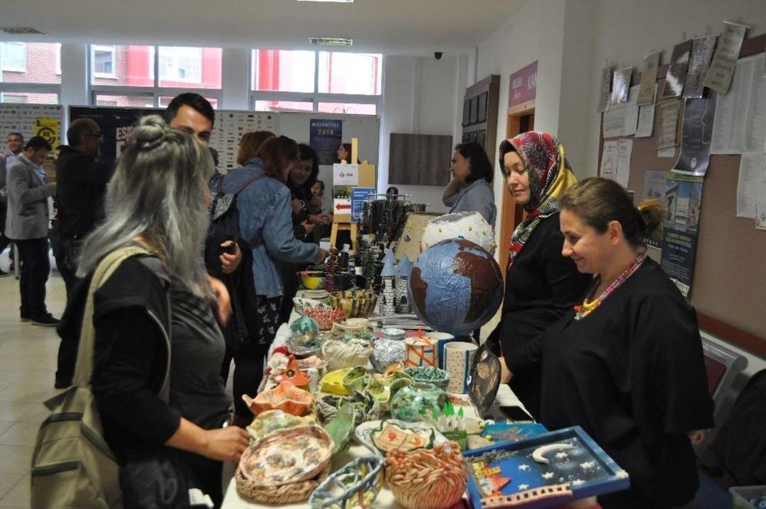 Engel Tanımıyorlar