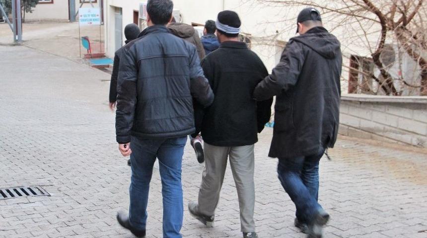 Elazığ&rsquo;da Deaş Operasyonu: 10 G&ouml;zaltı