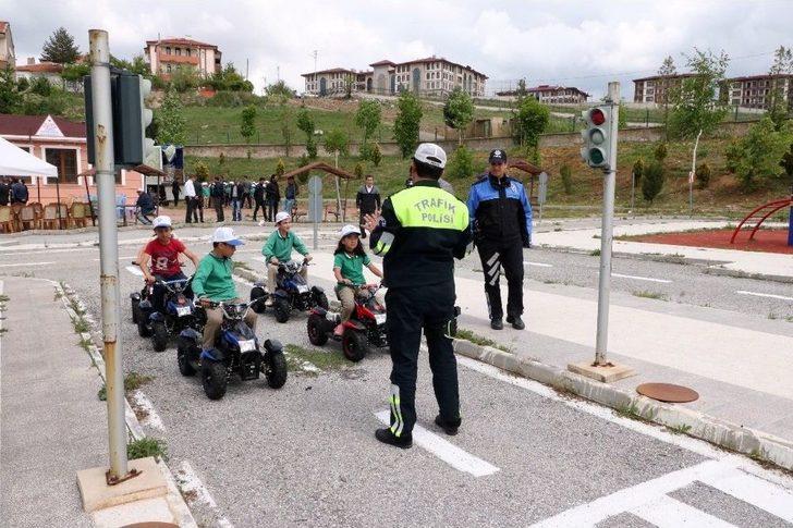 Yozgat’ta Karayolu Trafik Haftası Açılış Töreni Yapıldı G5