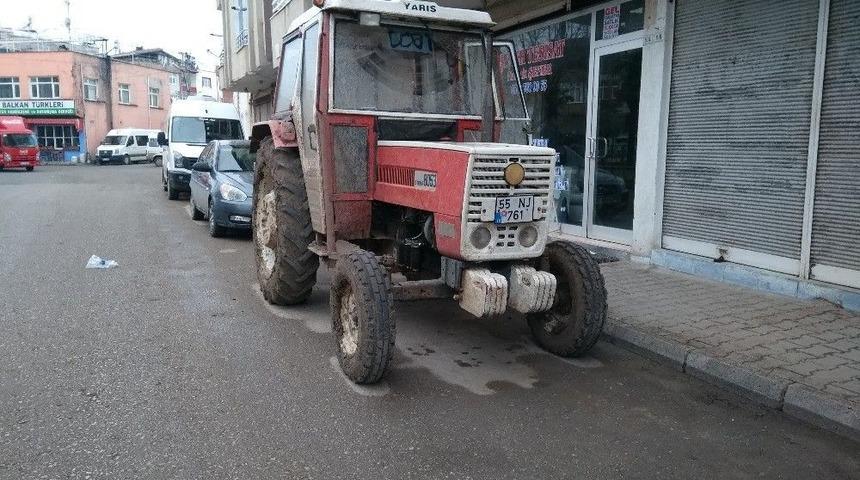 Park Halindeki Trakt&ouml;r&uuml;n Ak&uuml;s&uuml; &Ccedil;alındı