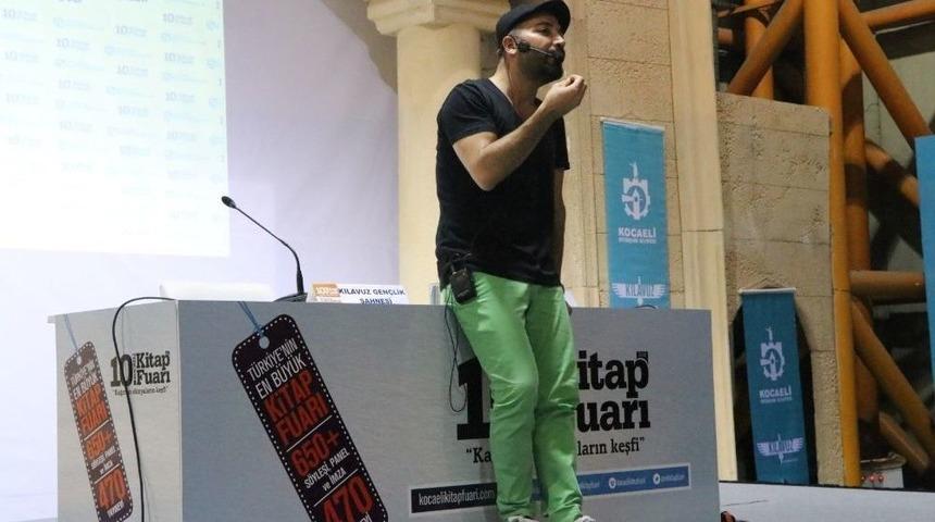 Aşkım Kapışmak, Hayatı Ve Zorluklarını Kitap Fuarında Anlattı