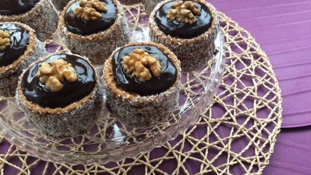 Yulaflı Bisküvi Pastacıkları