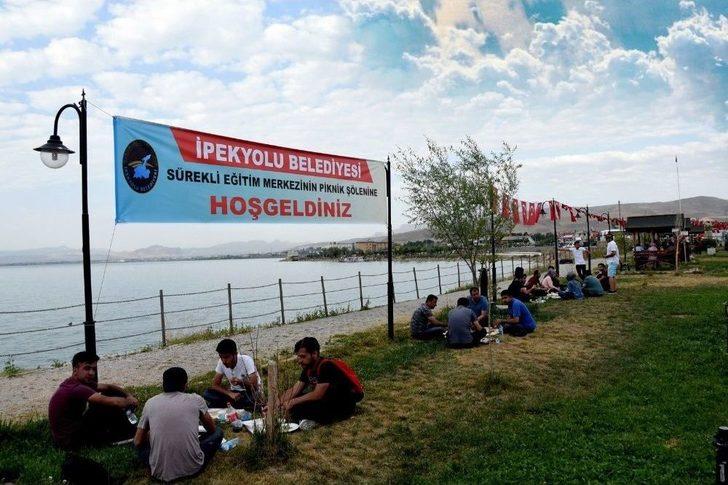 İpekyolu Belediyesinden Öğrencilere Piknik G4