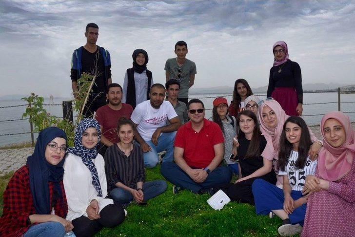 İpekyolu Belediyesinden Öğrencilere Piknik G5