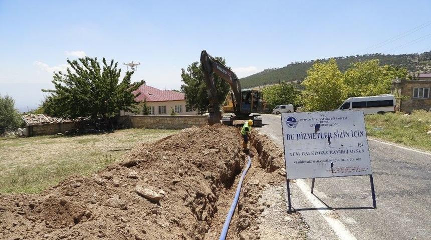 Meski Hacıahmetli Mahallesi&rsquo;nin Su Sorununu &Ccedil;&ouml;z&uuml;yor