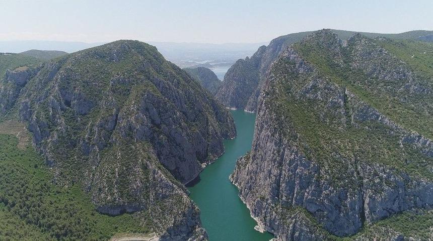 T&uuml;rkiye&rsquo;nin 2&rsquo;nci B&uuml;y&uuml;k Kanyonu Turistlerin Yeni G&ouml;zdesi