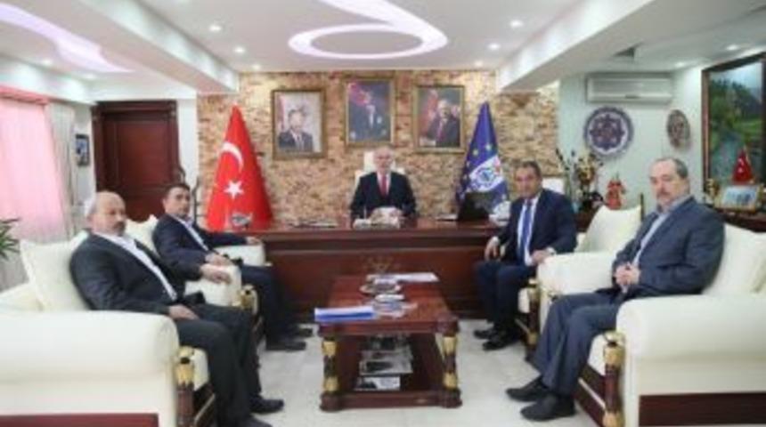 Kamil Sara&ccedil;oğlu, Oda Başkanlarıyla Bir Araya Geldi