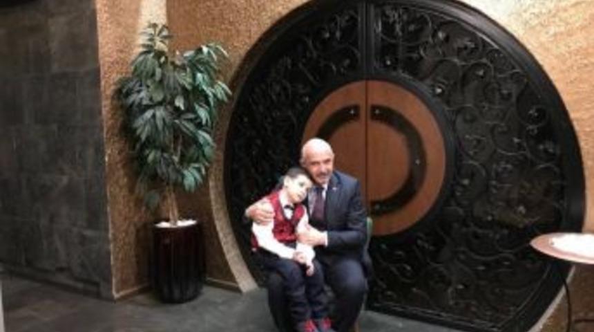 Milletvekili Ilıcalı: &ldquo;biz Otizmli &Ccedil;ocuklar Ve Gen&ccedil;lerimiz İ&ccedil;in Elimizden Geleni Yapıyoruz&rdquo;