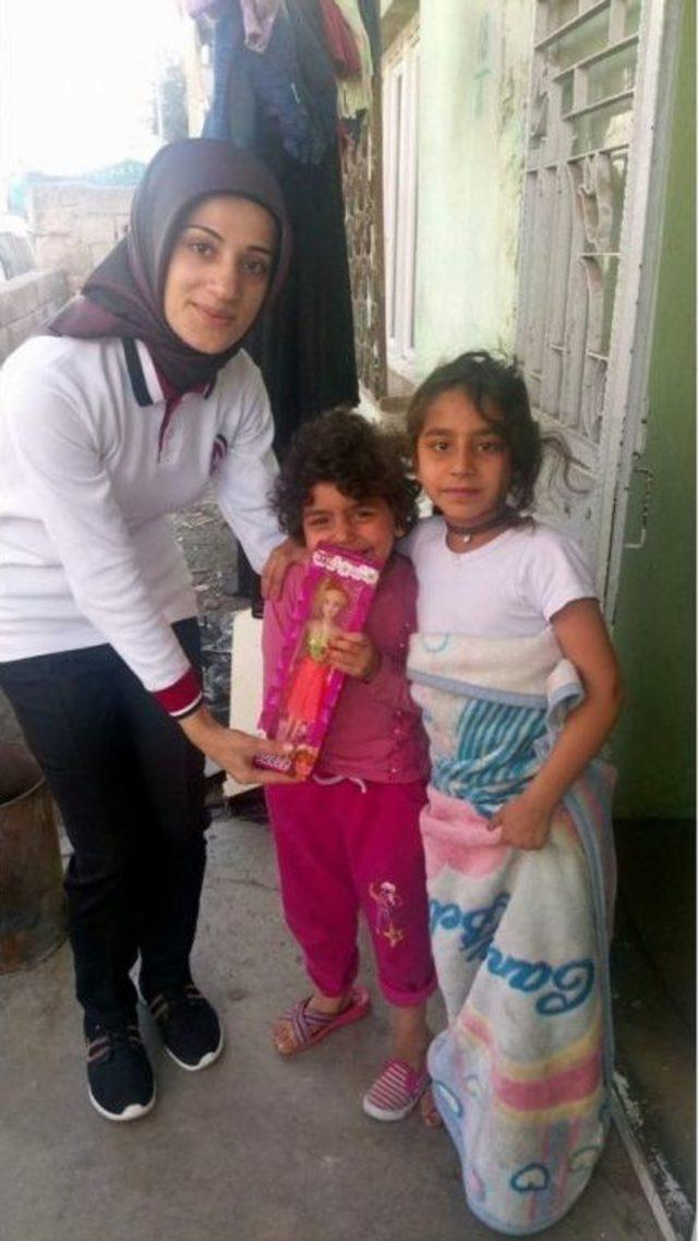 Siirt&rsquo;te Yoksul Ailelere Yardım 2