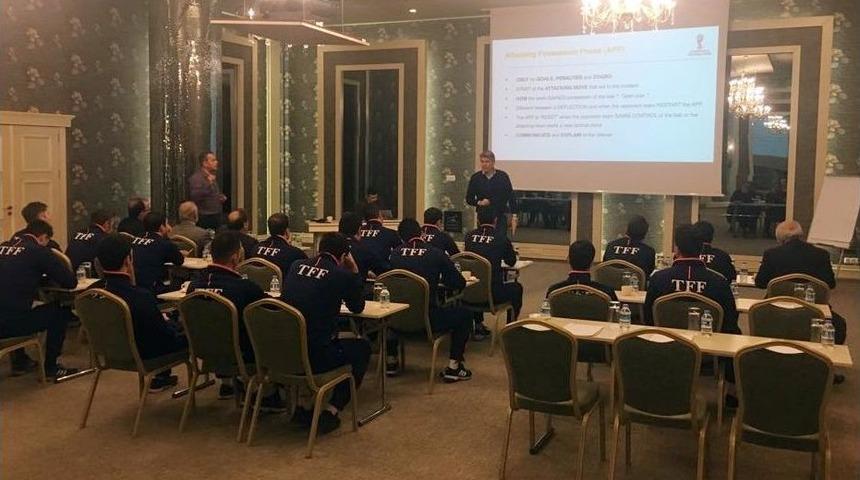 S&uuml;per Lig Hakem Semineri Sona Erdi