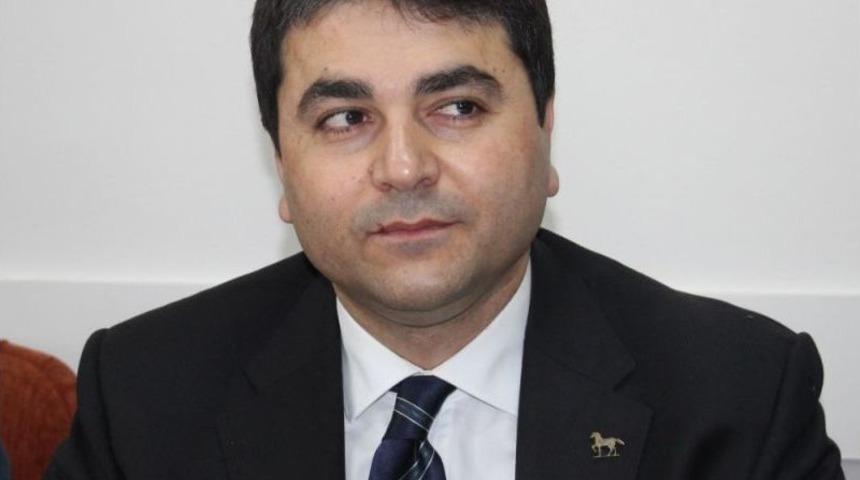 Dp Genel Başkanı Uysal, Meral Akşener&rsquo;in Adaylığı İ&ccedil;in İmza Attı