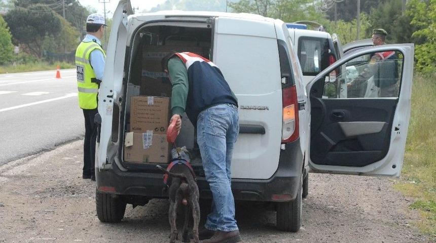 Jandarma Ve Emniyetten Ortak Uygulama