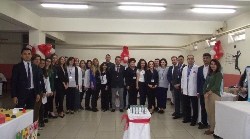 Dahiler Projelerini Sergiledi