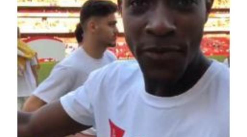 Özil, Welbeck’e "zonguldaklıyım" Dedirtti