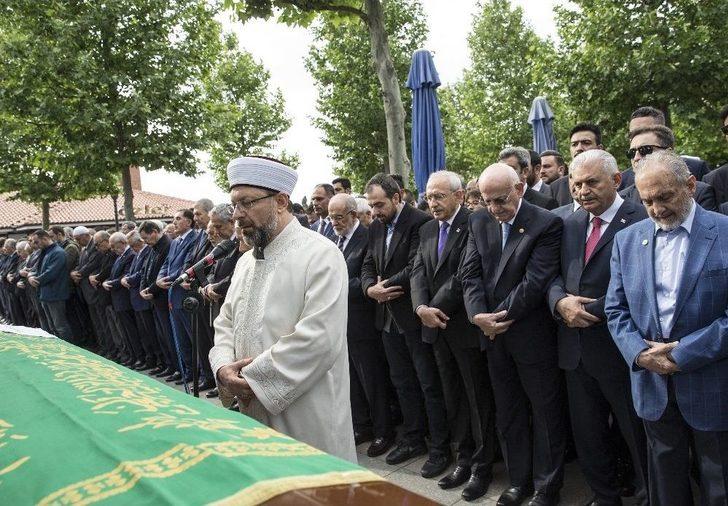 Hayatını Kaybeden Eski Bakan Cevat Ayhan İçin Cenaze Namazı Kılındı G1
