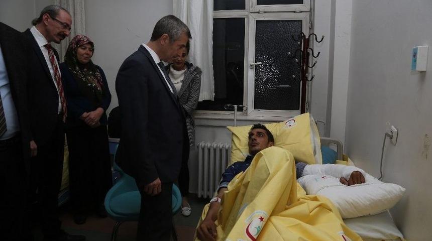 Belediye Başkanı Tahmazoğlu, Yaralı Askeri Ziyaret Etti