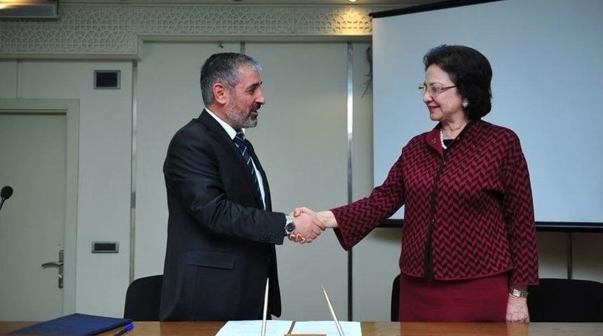 Rekt&ouml;r Biber&rsquo;den Azerbaycan&rsquo;a Ziyaret