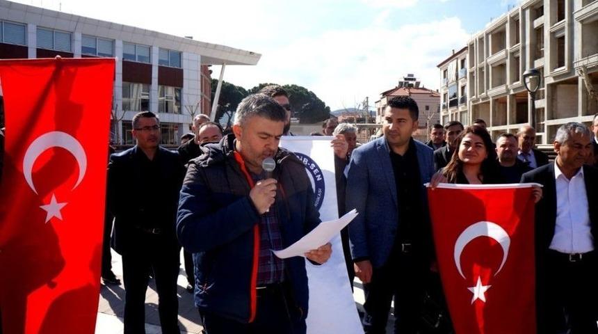 Sarıg&ouml;l Eğitim-bir-sen&rsquo;den Mehmet&ccedil;ik&rsquo;e Destek A&ccedil;ıklaması