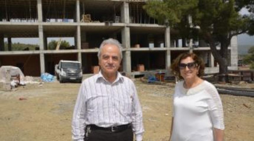 Rekt&ouml;r Harmandar &rsquo;&rsquo;seydikemer 2018&rsquo;de &Uuml;niversitesine Kavuşacak&rsquo;&rsquo;