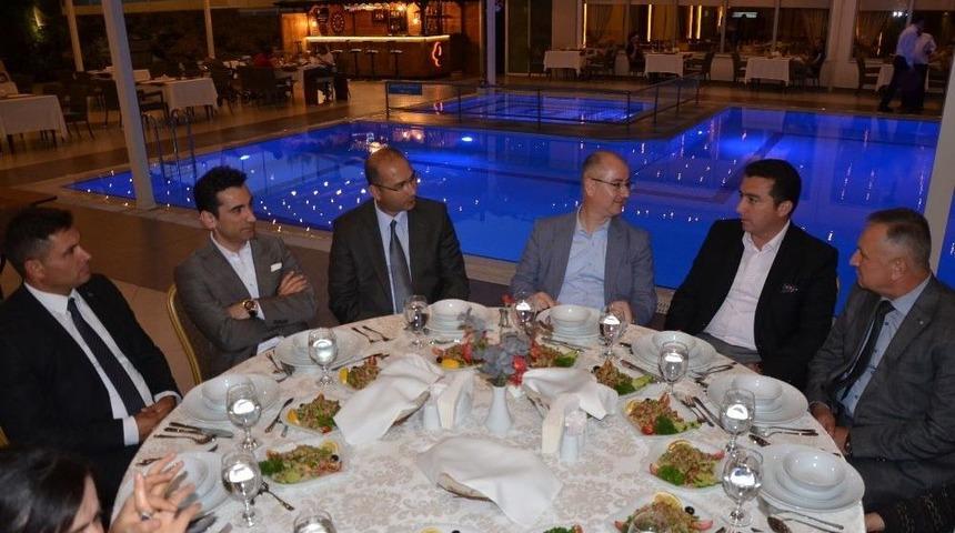 Binbaşı S&uuml;leyman Can&rsquo;a Veda Yemeği