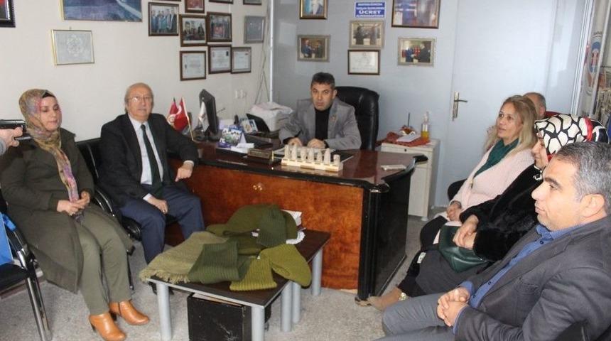 Mehmet&ccedil;ik İ&ccedil;in Atkı, Bere, Eldiven Kampanyası Başlatıldı