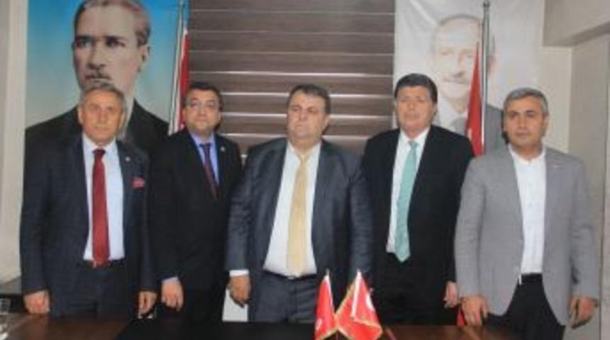 Chp’li Milletvekilleri Hakkari’de