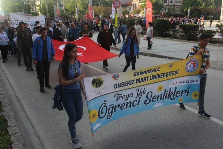 Çomü ’troya Yılı Öğrenci Şenlikleri’ Açılış Töreniyle Başladı G5