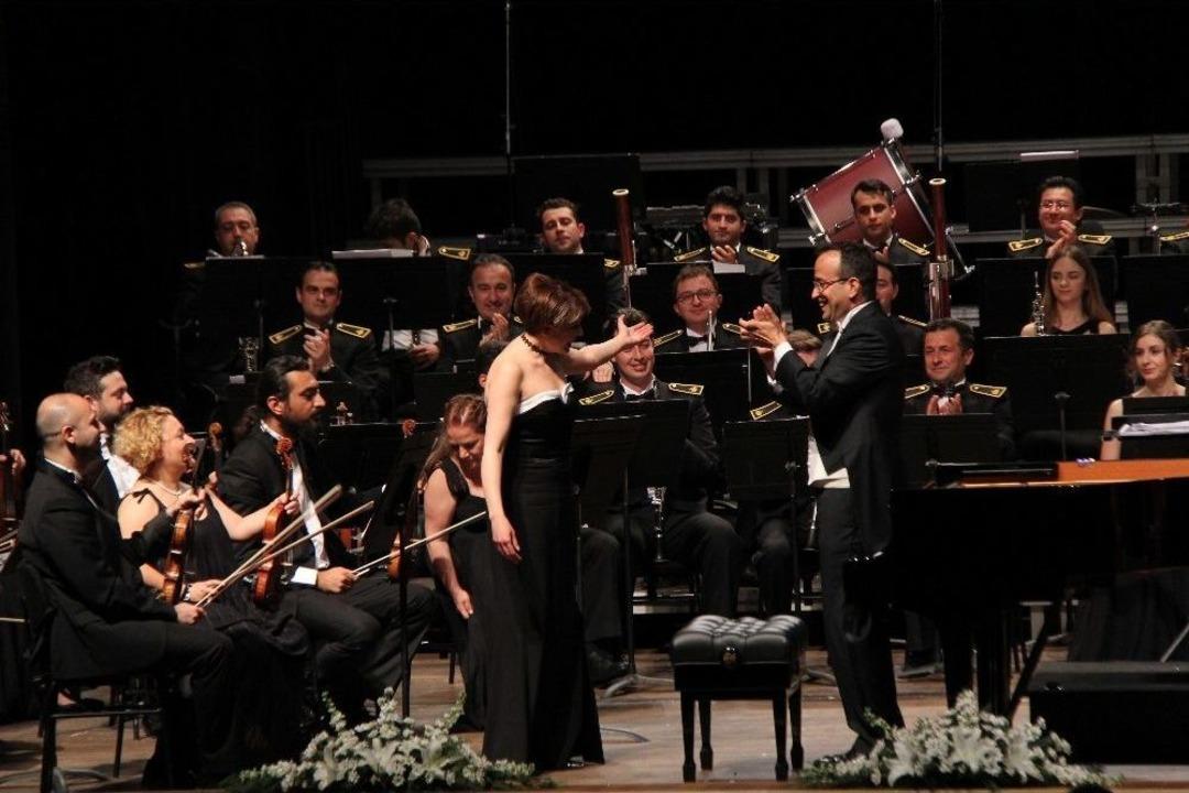 Uluslararası M&uuml;zik Festivali Muhteşem Konserle Sona Erdi