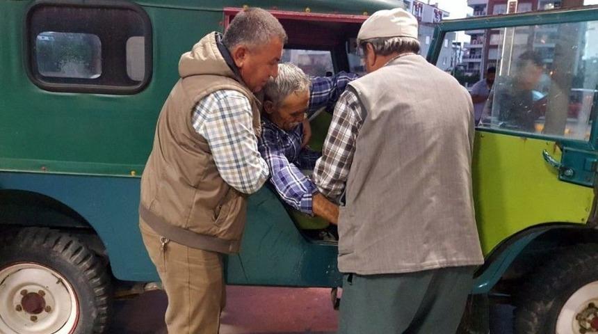 Kabaklı B&ouml;reği Yiyen Hastanelik Oldu