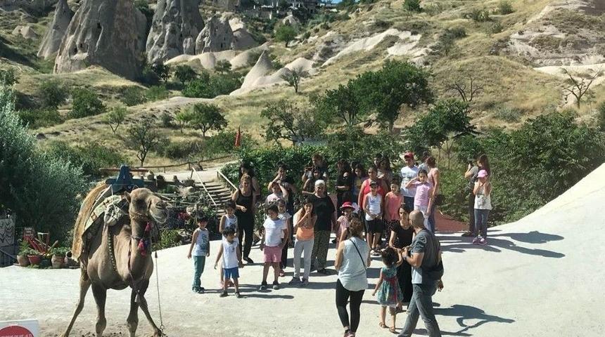 Tuncelili Anne Ve &Ccedil;ocukları Kapadokya&rsquo;yı Gezdi