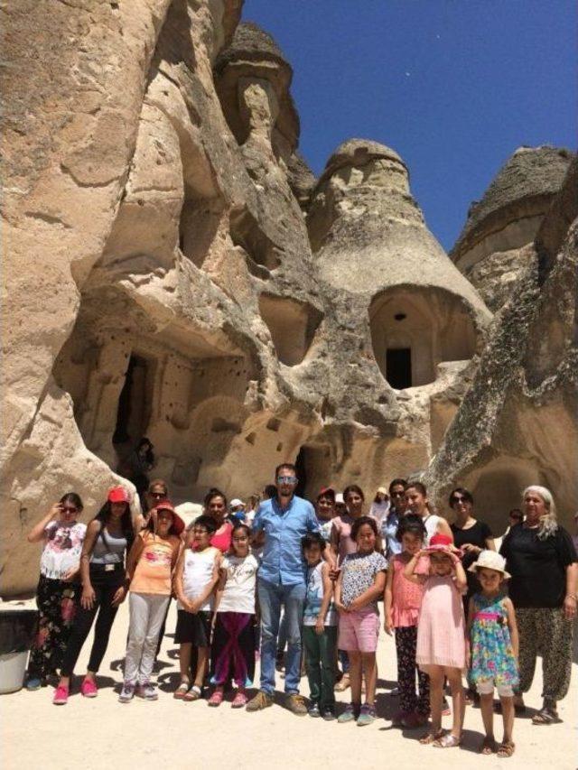Tuncelili Anne Ve &Ccedil;ocukları Kapadokya&rsquo;yı Gezdi 1