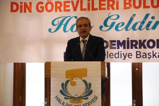 Din Görevlileri Buluşmasında Mehmetçik İçin Dua Edildi