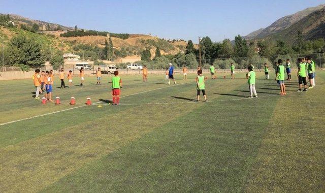 Şemdinli’de Yaz Spor Kursları Başlıyor