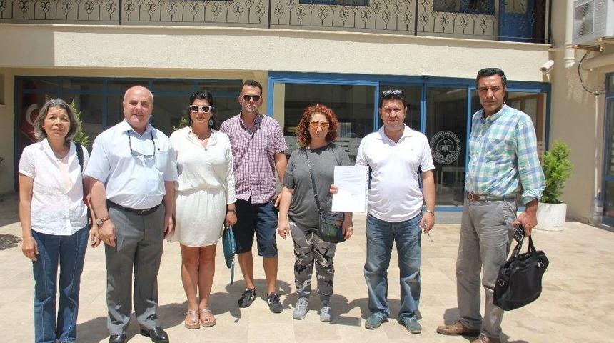 Marmaris&rsquo;te Sokak Hayvanlarının Zehirlenmesi Olayı Adliyeye Taşındı