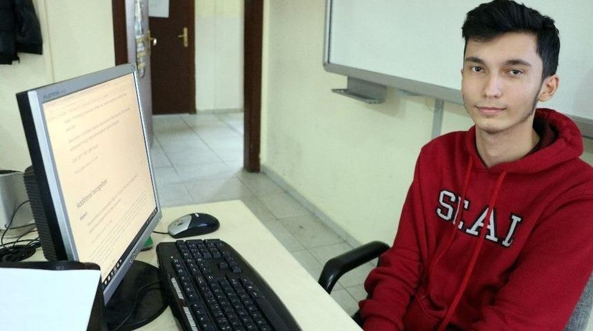 16 Yaşındaki Yiğit, Apple&rsquo;ın "teşekk&uuml;r" Listesinde