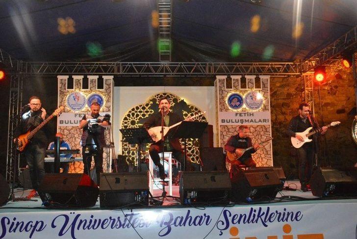 Sinop’ta “fetih Buluşması Ve Bahar Şenliği” Coşkusu G3