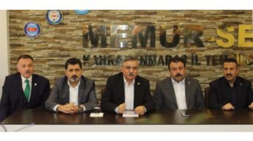 Eğitim Bir Sen Genel Başkan Vekili Latif Selvi;