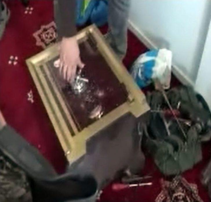 Yoksullara Dağıtmak İçin Topladıkları Kurbanları Sucuk Yapıp Sattılar G1