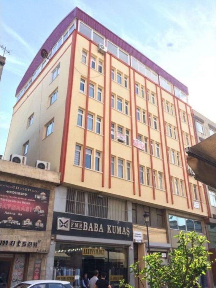 Yoksullara Dağıtmak İçin Topladıkları Kurbanları Sucuk Yapıp Sattılar G4