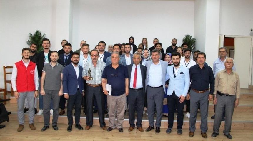 T&uuml;rkiye Gen&ccedil;lik Konseyi&rsquo;nde Suriyeli &Ouml;ğrencilere Yardım