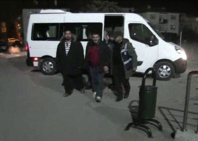 (&ouml;zel) Başkent&rsquo;te 59 Kişinin Adreslerine Eş Zamanlı Operasyon 1