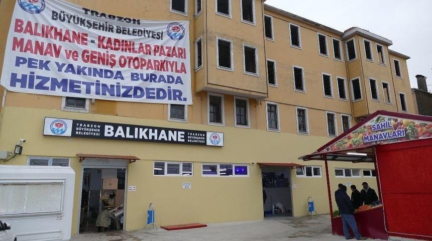 Ge&ccedil;ici Kadınlar Pazarı Ve Balıkhane Hizmet Vermeye Başladı