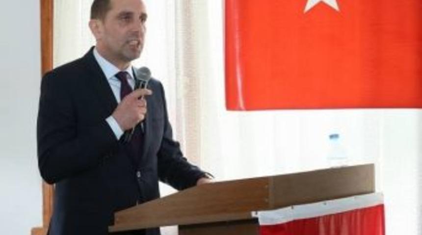 Ak Parti G&uuml;lyalı İl&ccedil;e Kongresi